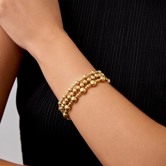 14K Gold Plated Elegant Gold Beaded Bracelet - Picture 1 of 3